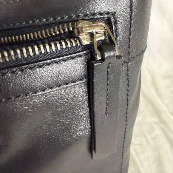 Gucci Black Leather Bag - Picture 11 of 13